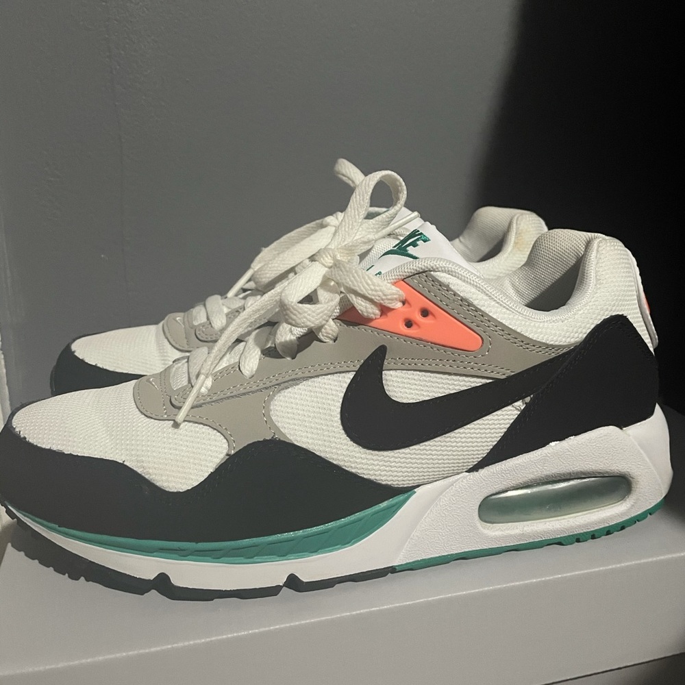 Nike Air Max Correlate